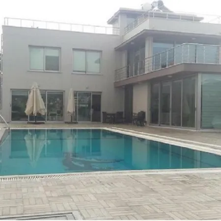 The Green Kazafani Holiday home